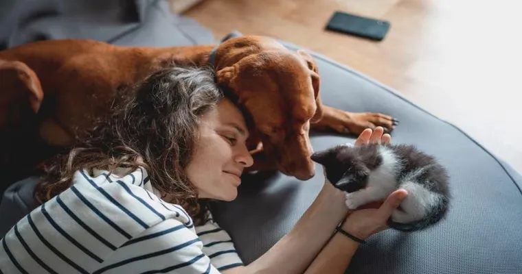 You CAN keep your dog or cat when you enter assisted living!