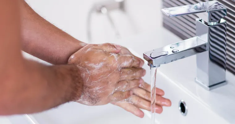 Hand-Washing Best Practices for Seniors and Family Caregivers