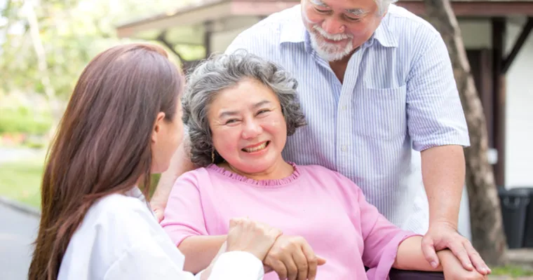 How to Talk to Aging Parents About Moving Into Assisted Living