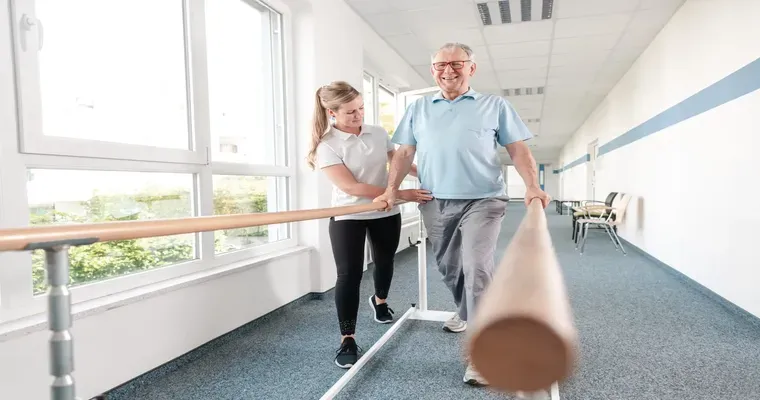 A Typical Day in a Senior Rehab Facility