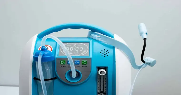 My mom needs to get supplemental oxygen. What new things do I need to know?